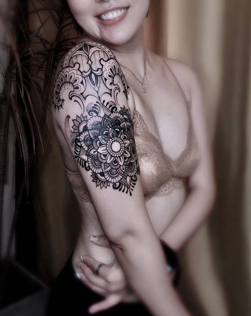 图2旧图覆盖纹身图片_手臂点刺几何纹身图案