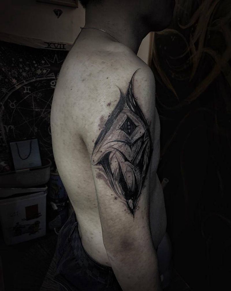 《念》纹身图片_手臂手部花体字纹身图案