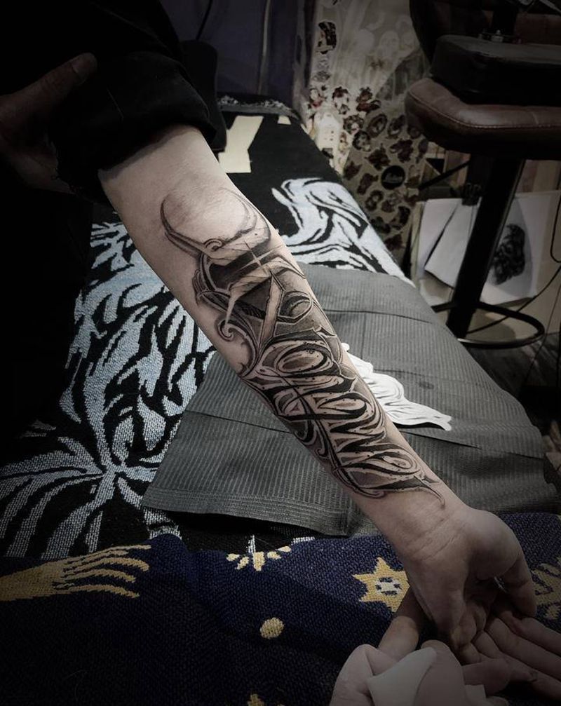 手写花体字纹身图片_手臂手部花体字纹身图案