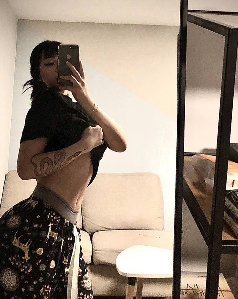 美女买家秀纹身图片_手臂点刺纹身图案