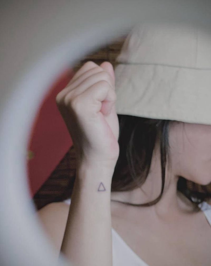 几何图纹身图片_手臂手部几何纹身图案