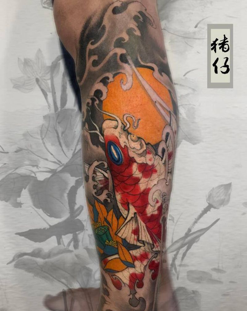 锦鲤纹身图片_腿部新传统纹身图案