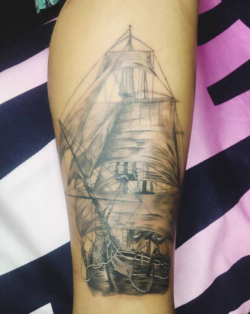 航海船纹身图片_欧美写实纹身图案