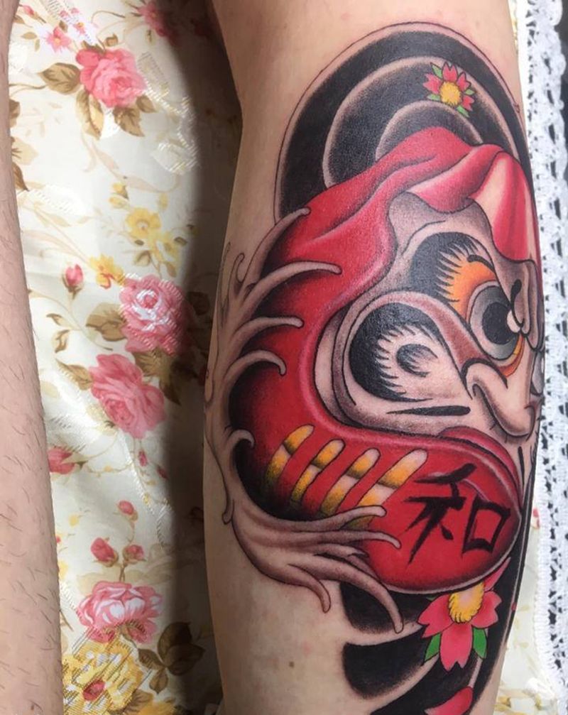 达摩蛋纹身图片_腿部新传统老传统纹身图案