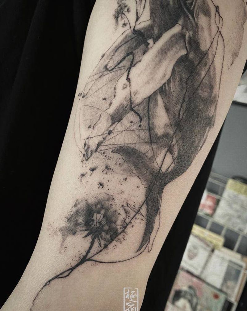 鲸鱼蒲公英纹身图片_手臂水墨水彩鲸鱼蒲公英纹身图案