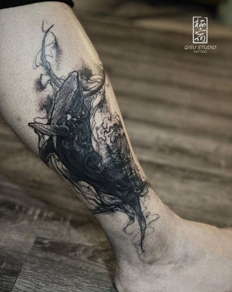 鲸鱼遮盖纹身图片_脚部腿部水墨水彩鲸鱼纹身图案