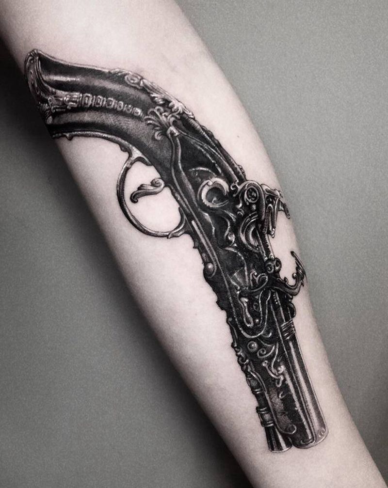 biu纹身图片_手臂欧美写实纹身图案