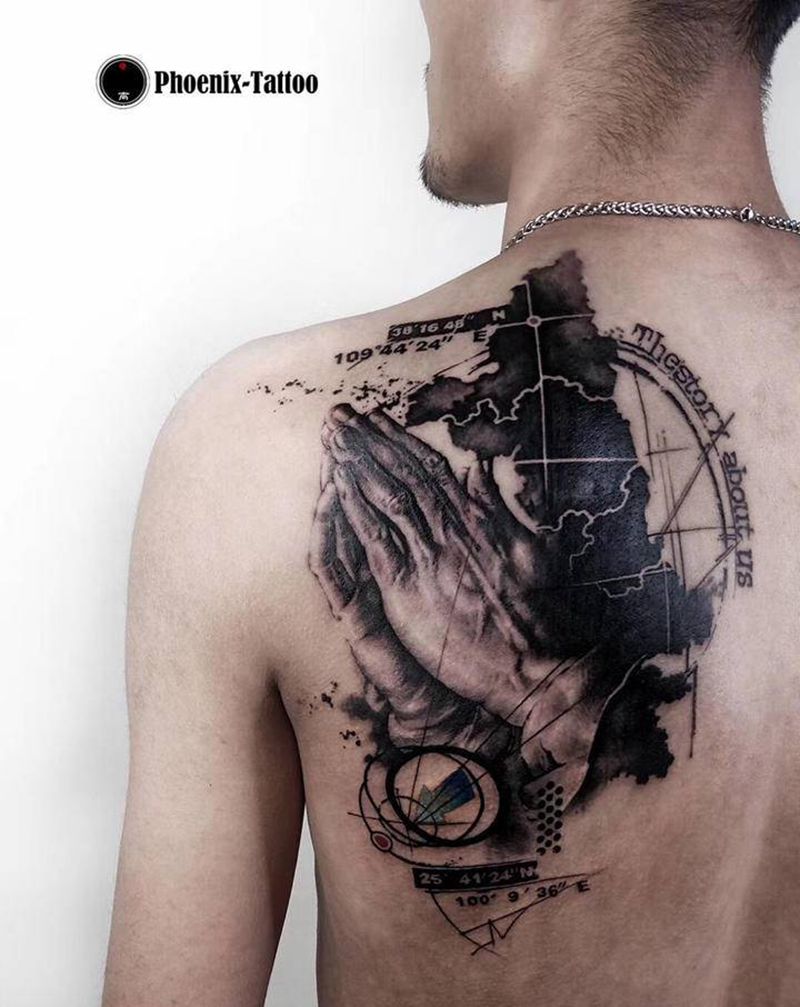 祈祷 | 写实纹身图片_背部欧美写实纹身图案