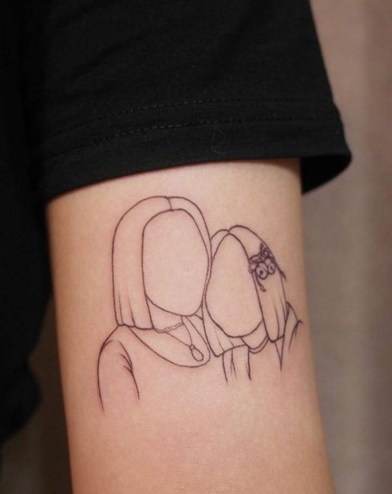简笔画纹身图片_腿部手臂New School新传统铃铛女儿妈妈纹身图案
