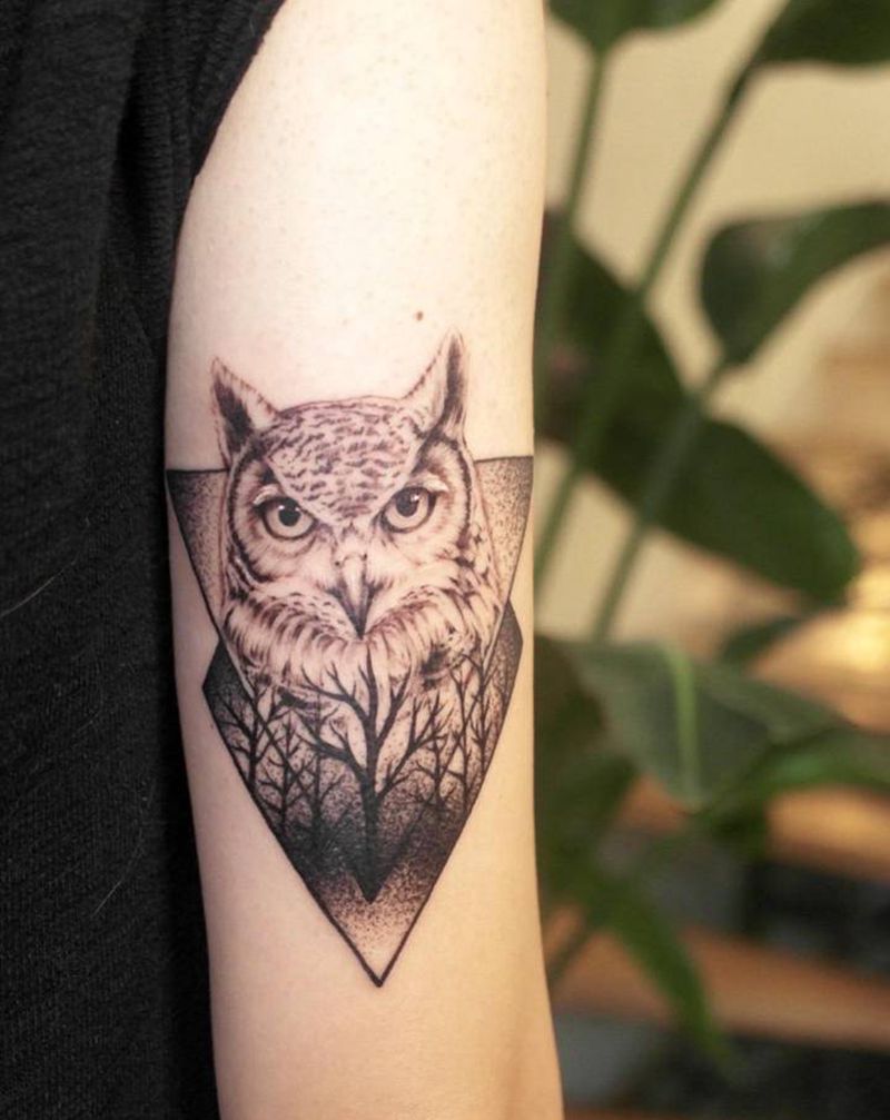 猫头鹰写实纹身图片_臀部手臂欧美写实猫头鹰纹身图案