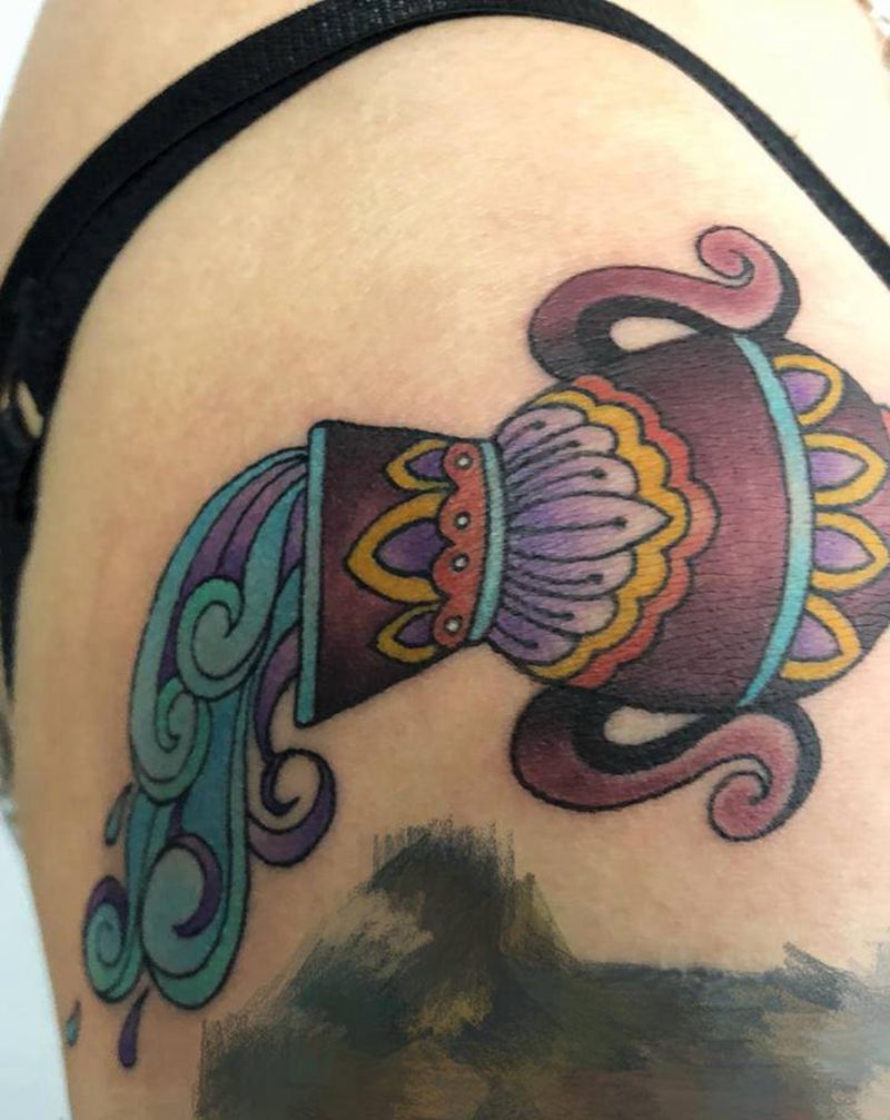 水瓶座小图拼接纹身图片_肩部Old SchoolNew School纹身图案