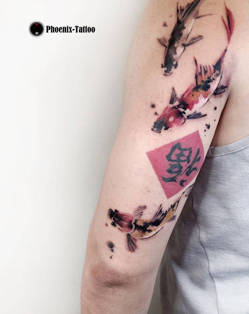 锦鲤纹身图片_手臂水墨纹身图案