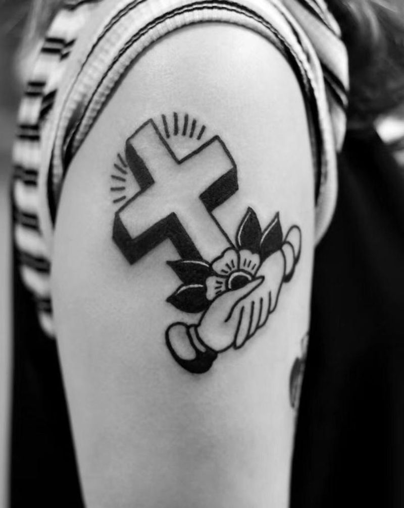 【old school 】纹身图片_手部手臂Old School纹身图案