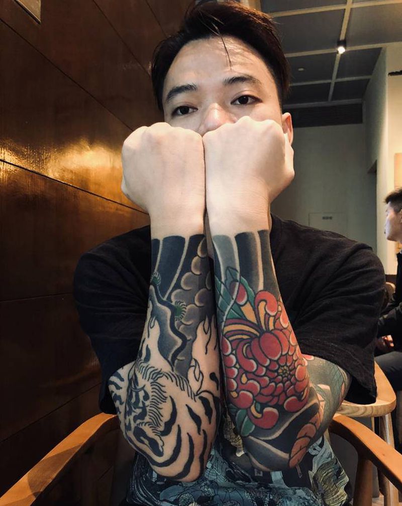 双花臂-局部纹身图片_老传统纹身图案