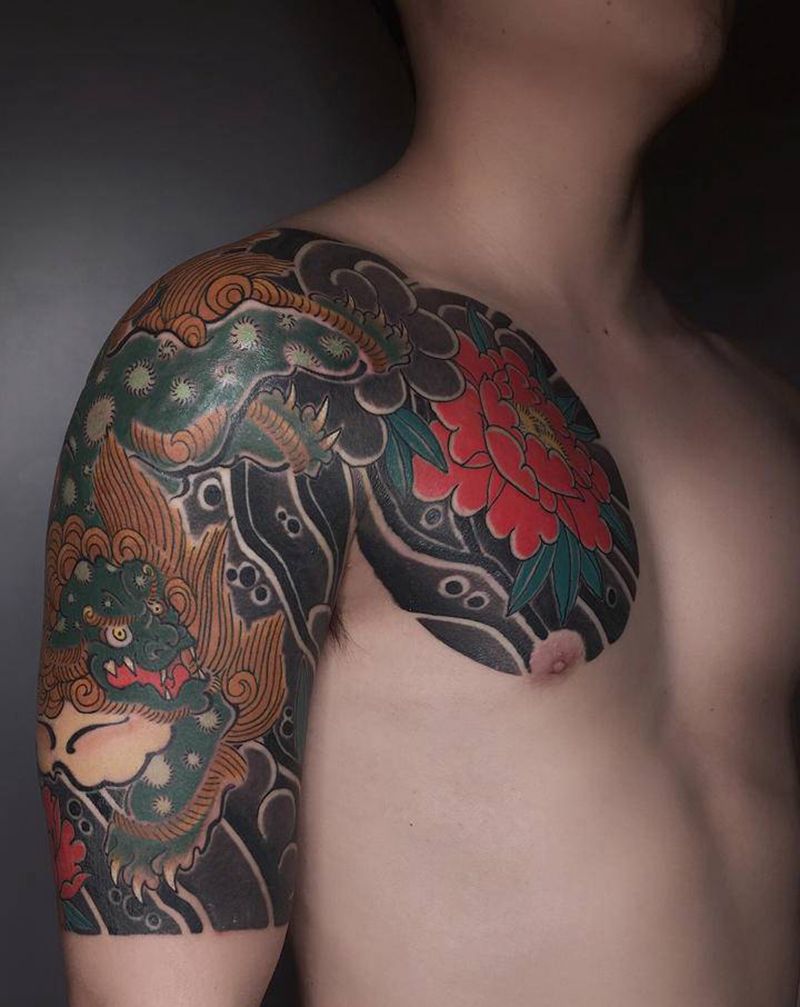 唐狮纹身图片_手臂老传统纹身图案