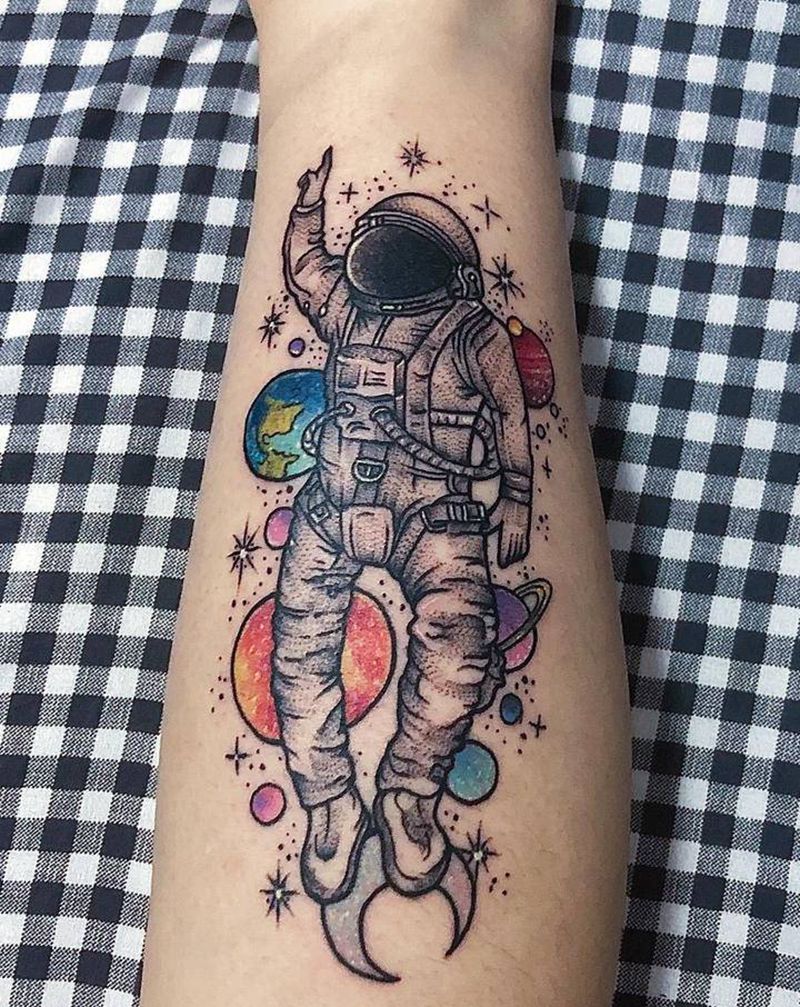 宇航员纹身图片_腿部纹身图案