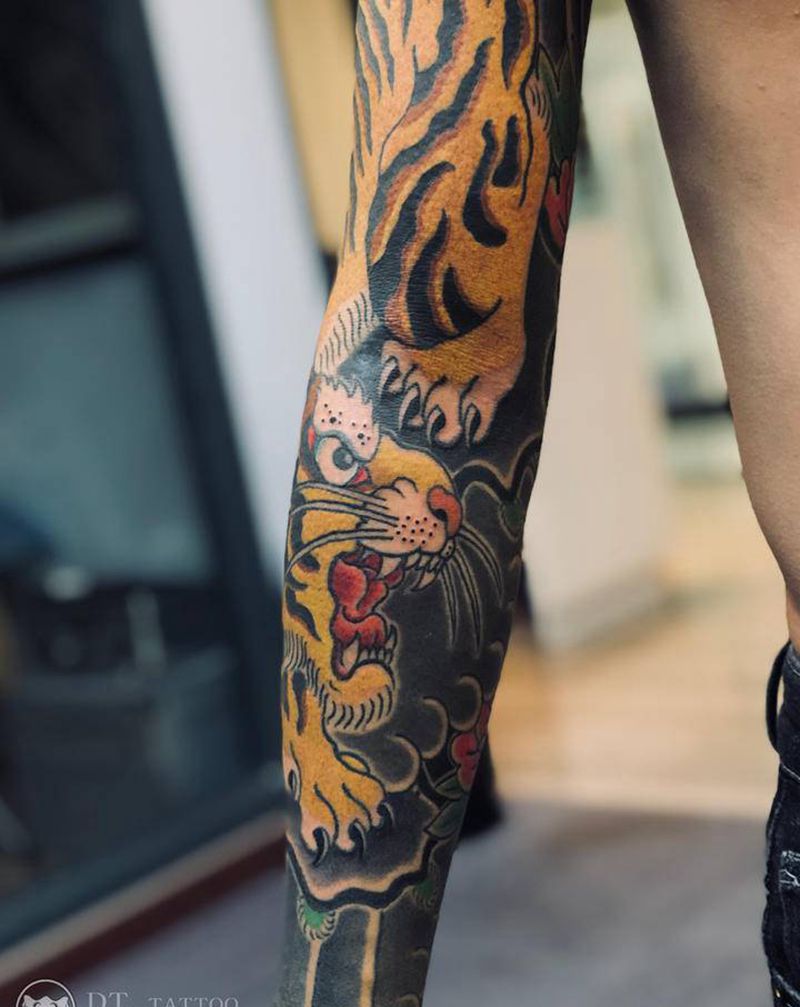 By彫泰纹身图片_老传统纹身图案