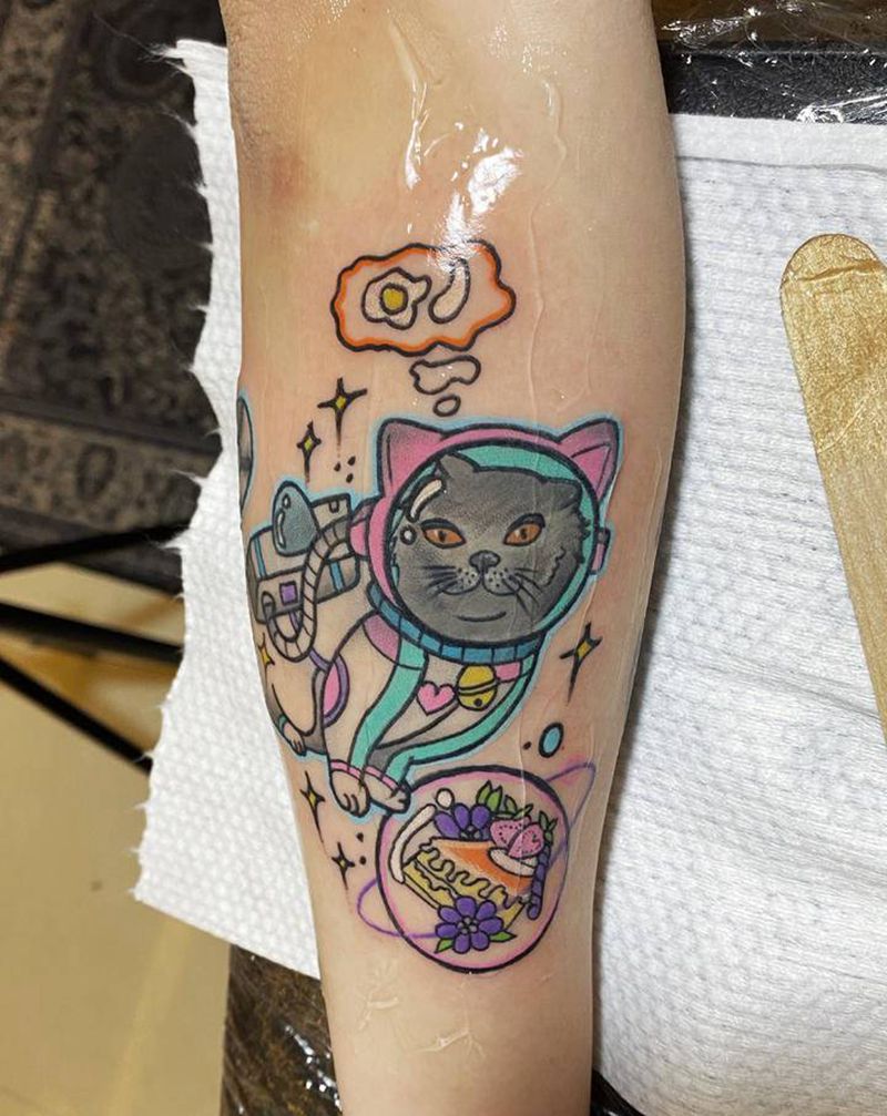 卡通猫咪纹身图片_手臂Old School纹身图案