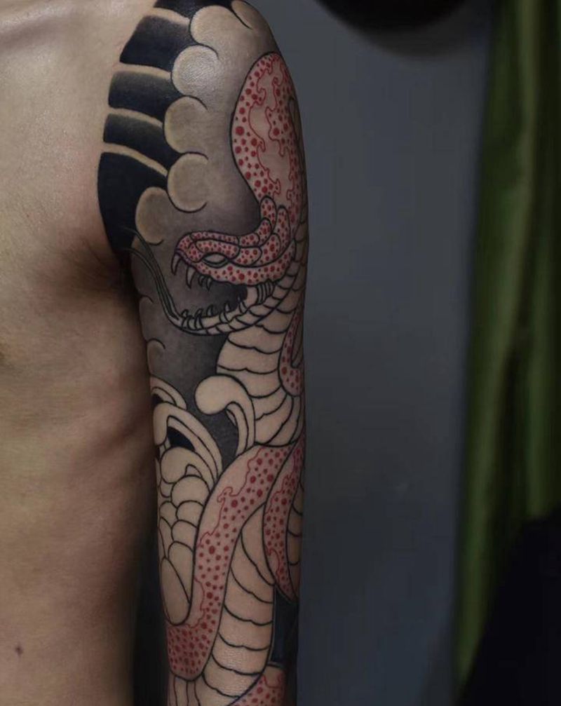 花臂-局部纹身图片_新传统纹身图案