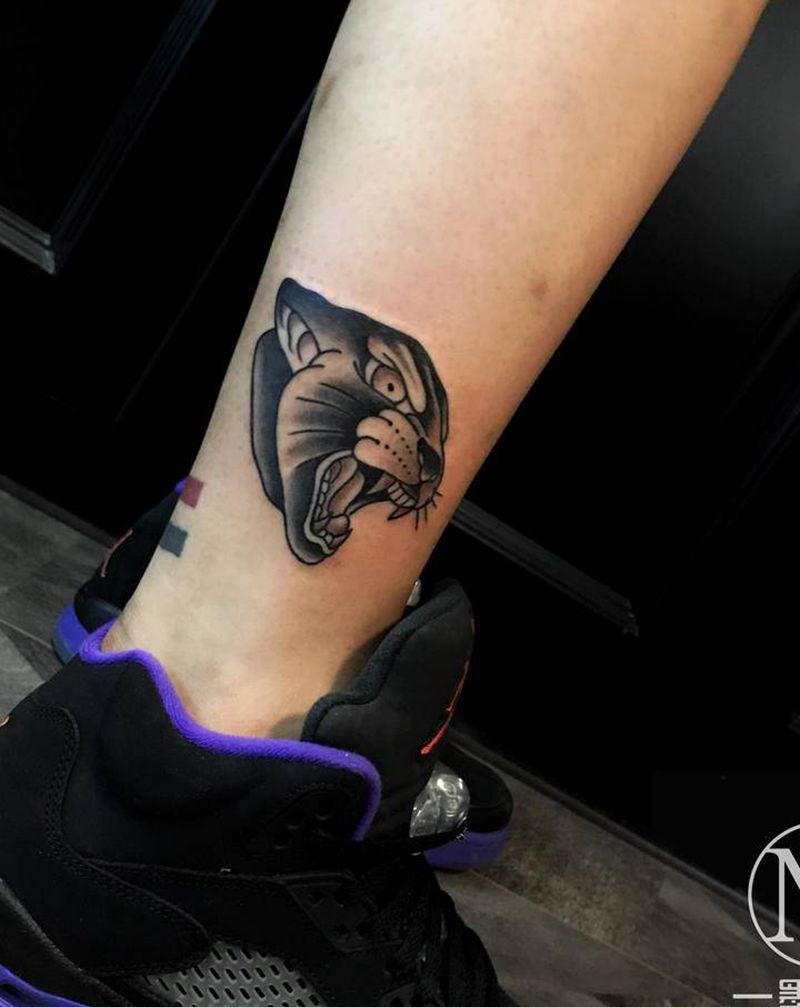 old school纹身图片_腿部Old School纹身图案