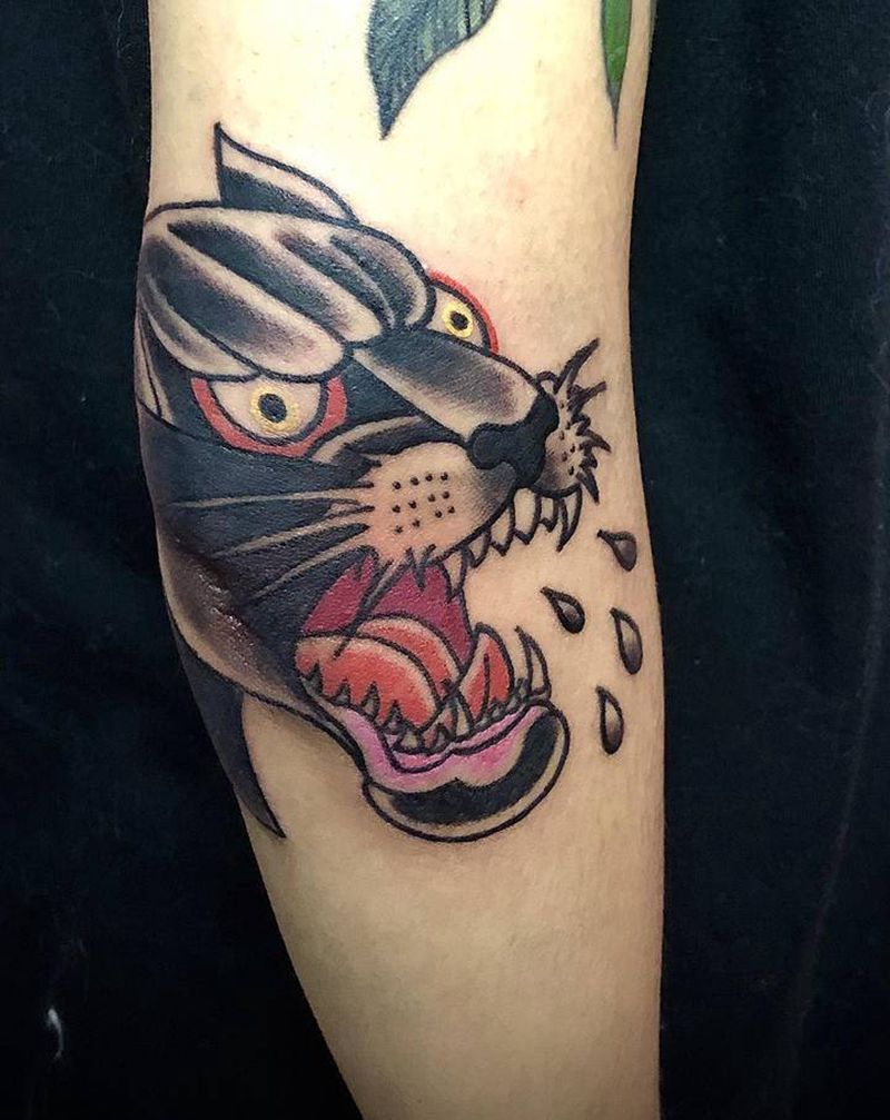 Oldschool黑豹纹身图片_手臂Old School纹身图案