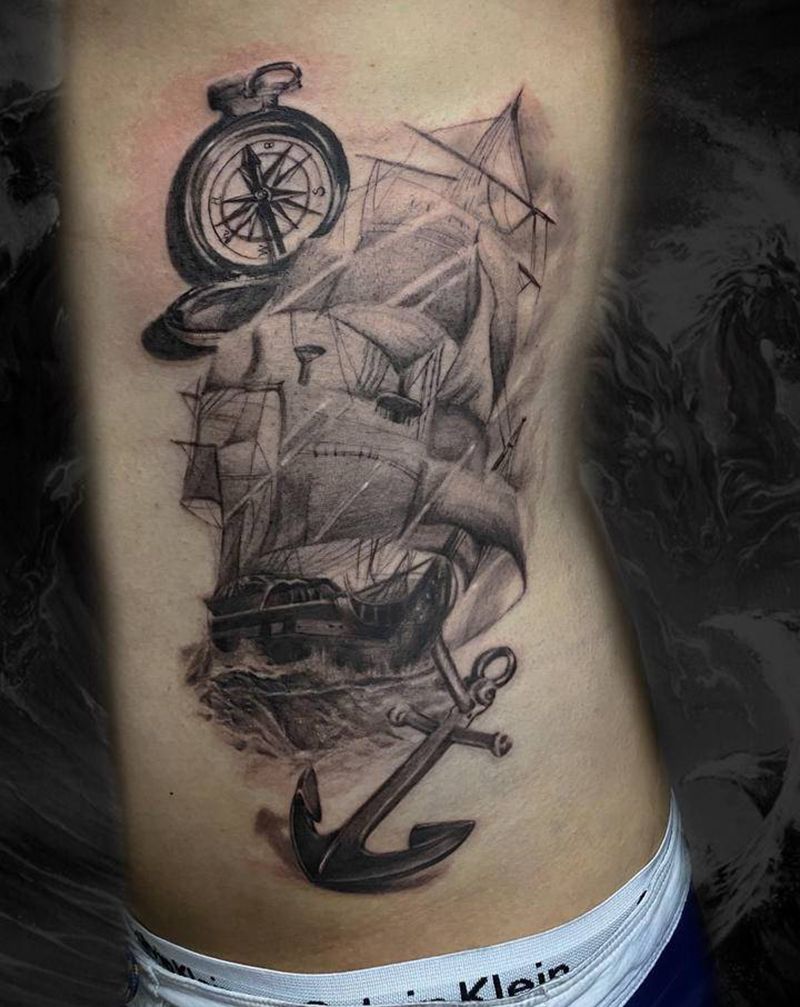 战舰纹身图片_腰部欧美写实纹身图案