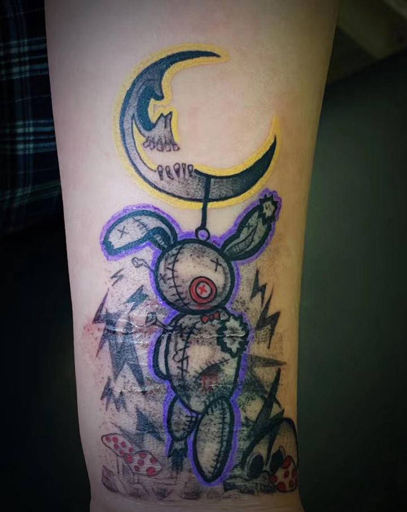 盖疤纹身图片_手部纹身图案