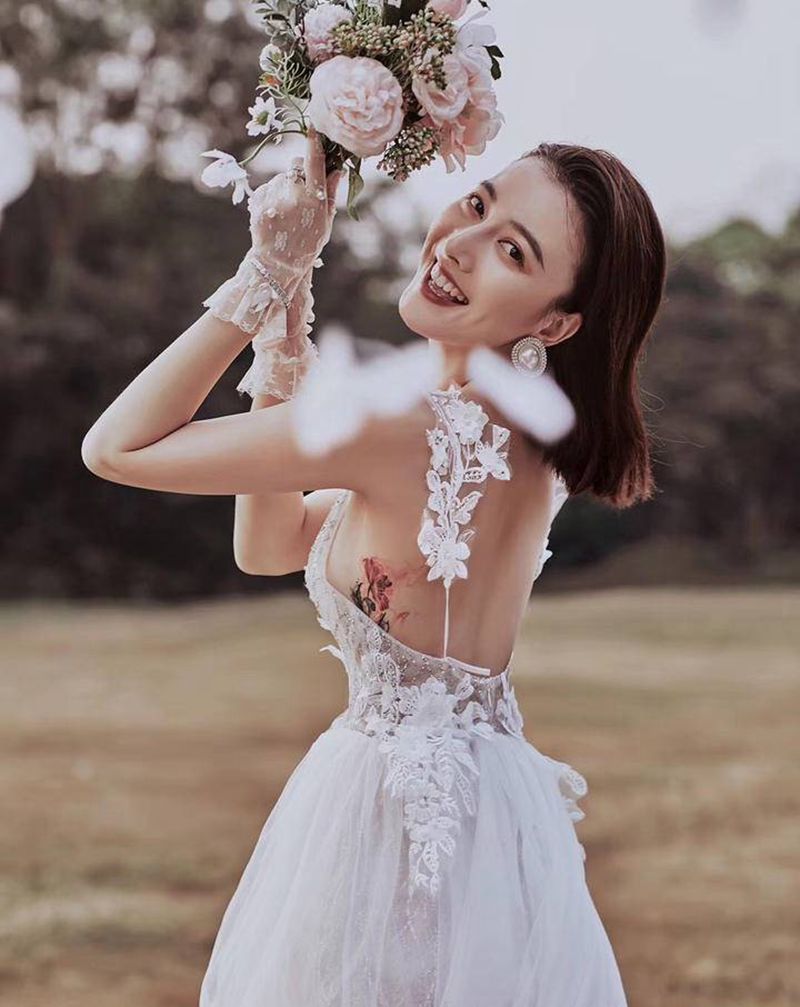 罂粟花纹身图片_腰部水彩罂粟花纹身图案