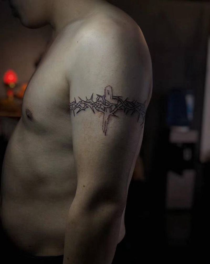 荆棘臂环纹身图片_手臂图腾纹身图案