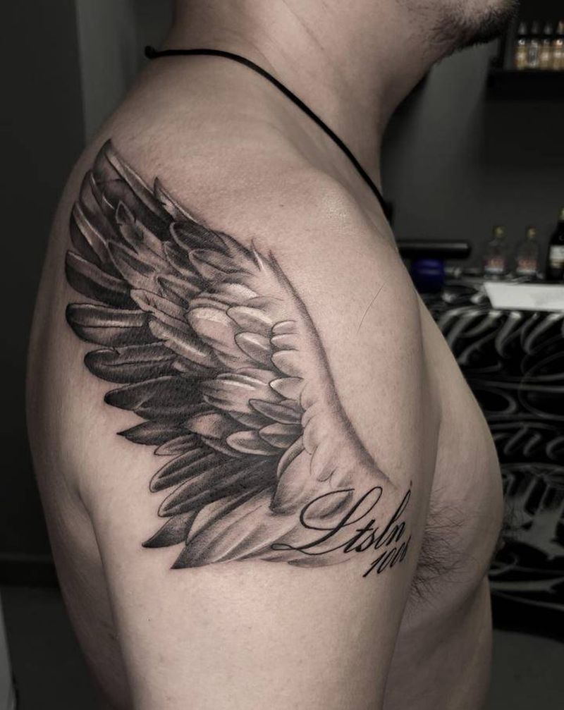 翅膀与纪念日纹身图片_肩部背部纹身图案
