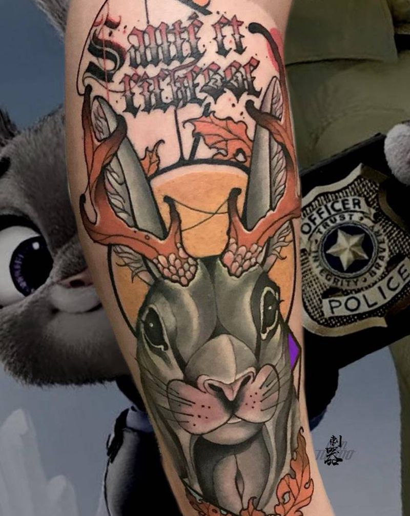 生肖兔纹身图片_脚部腿部New School几何兔子鹿花体字纹身图案