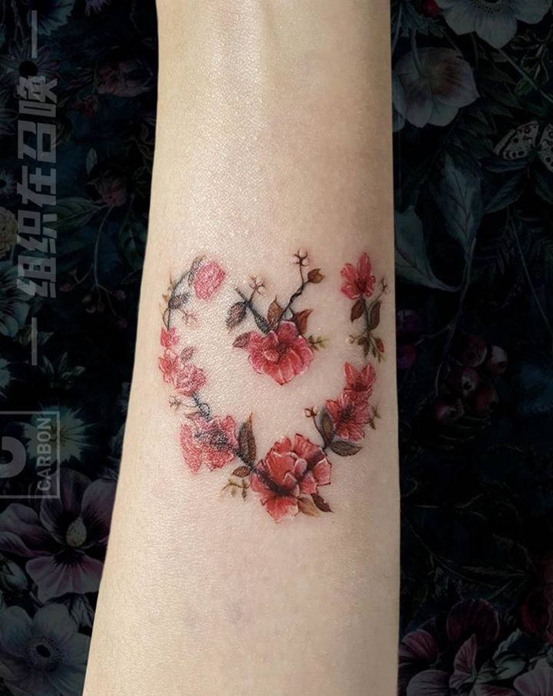 修改花纹身图片_手臂水彩纹身图案