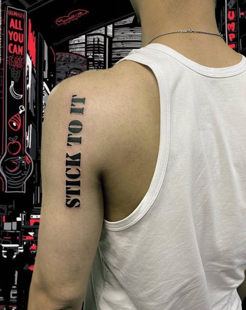 坚持下去纹身图片_肩部几何纹身图案