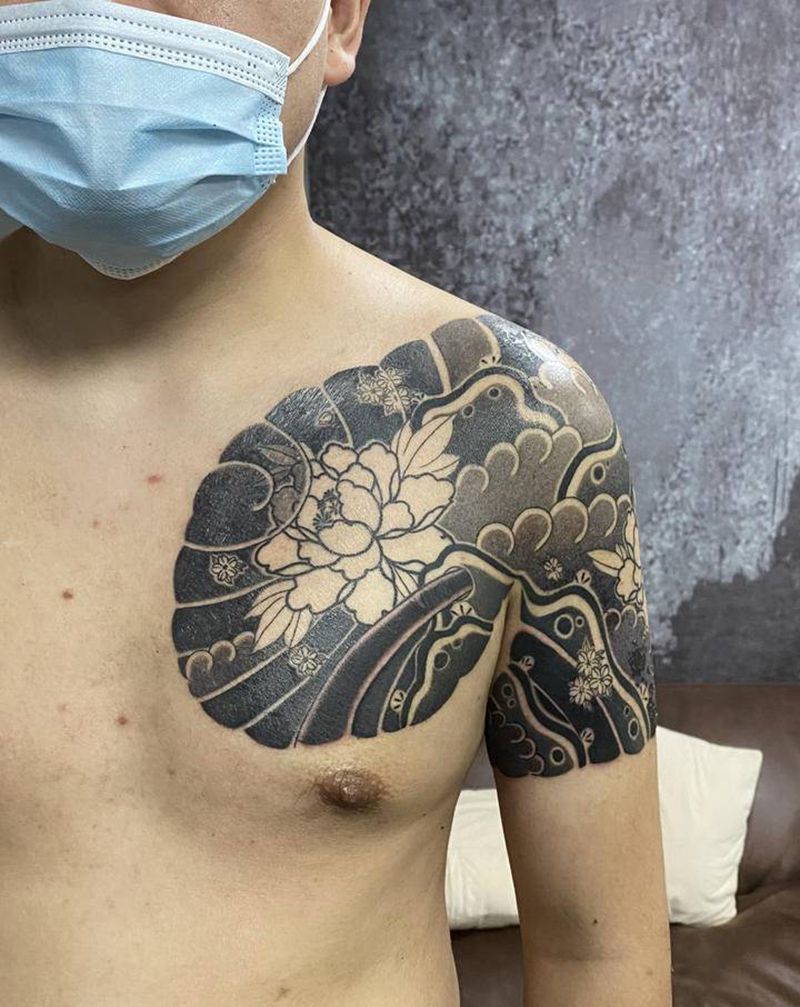 50%半甲纹身图片_手臂胸部老传统纹身图案