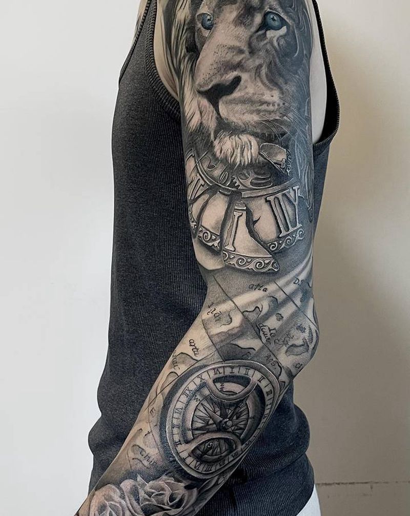 花臂验收报告纹身图片_欧美写实狮子鹰指南针纹身图案