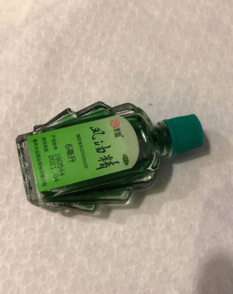 风油精纹身图片_手臂手部欧美写实水彩3D纹身图案