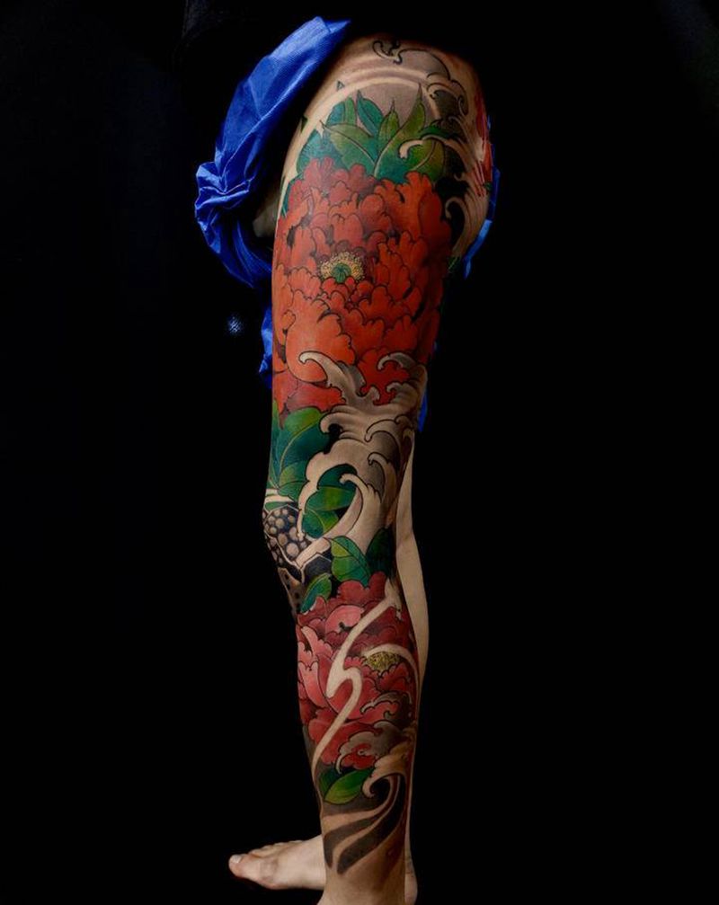 花腿纹身图片_腿部纹身图案