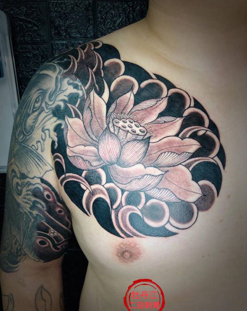 莲花纹身图片_新传统老传统纹身图案