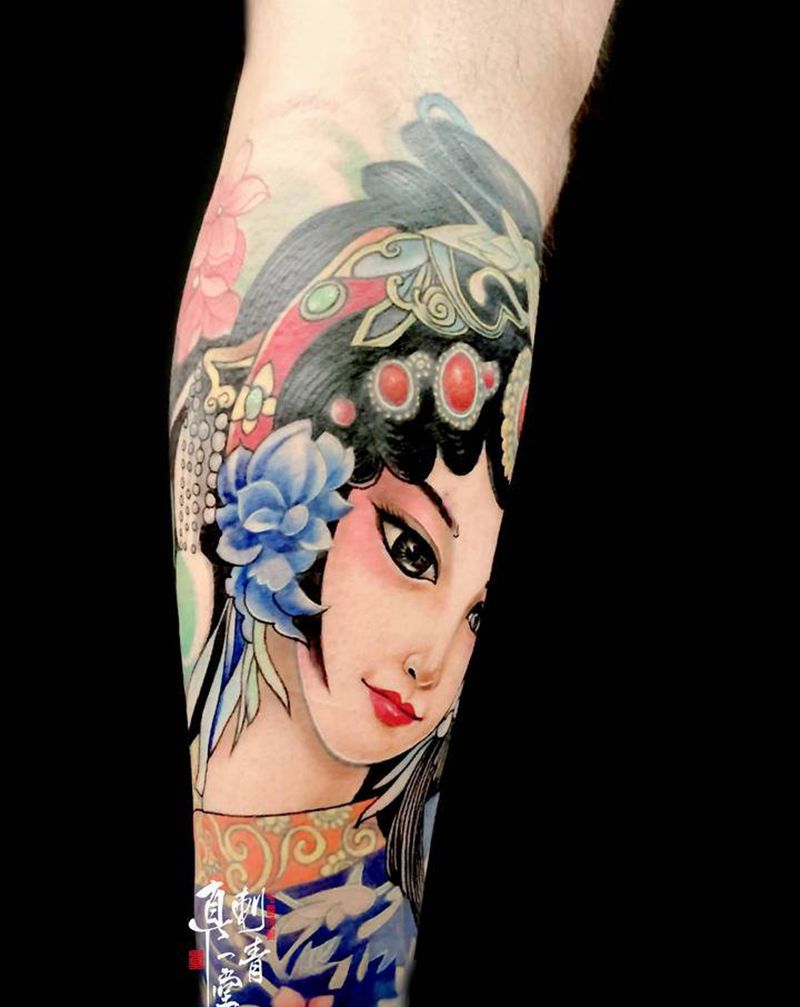 人物纹身图片_腿部新传统纹身图案