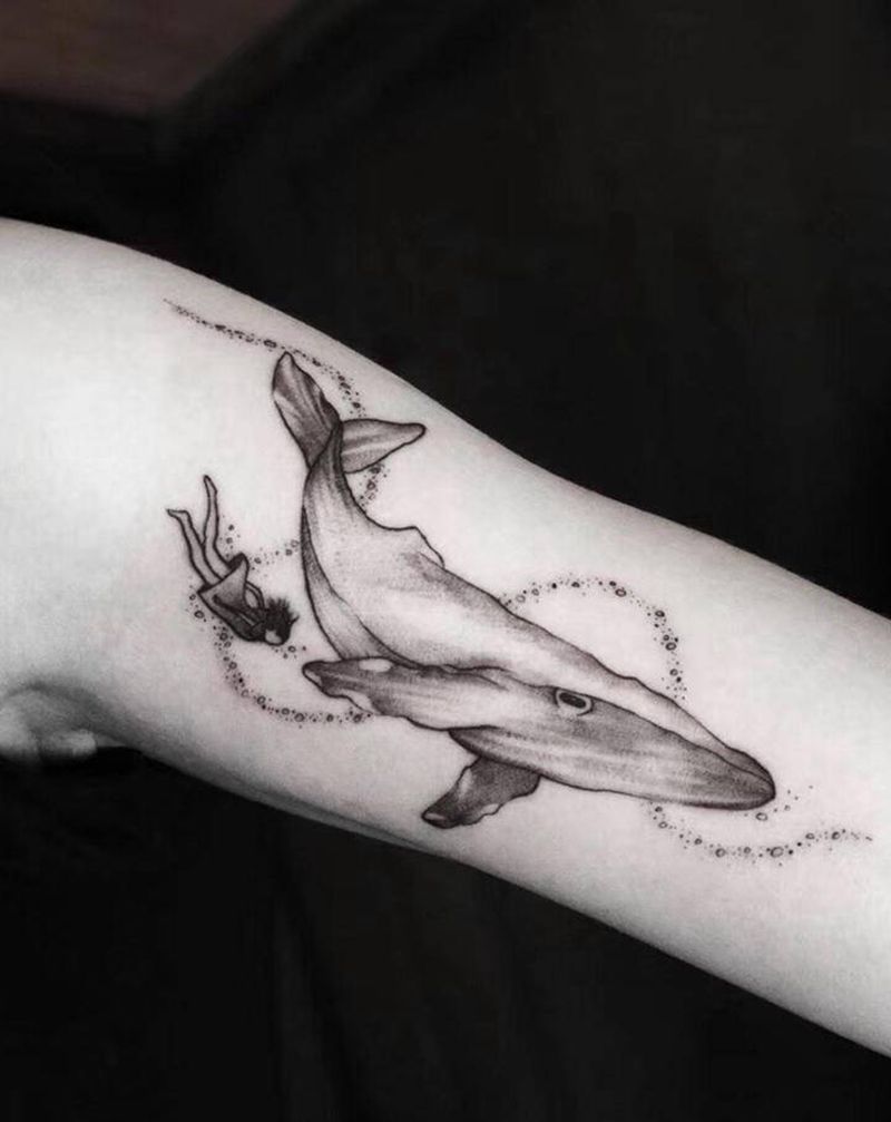 原创客约稿纹身图片_点刺纹身图案