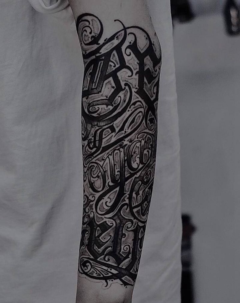 花体字纹身图片_手臂腿部花体字花体字纹身图案