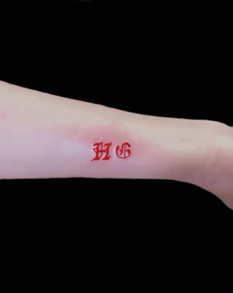 情侣小纹身纹身图片_手臂纹身图案