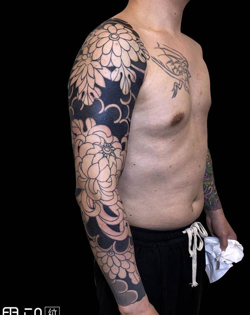 花臂～半成品纹身图片_手臂手部老传统菊花花臂老传统花臂纹身图案