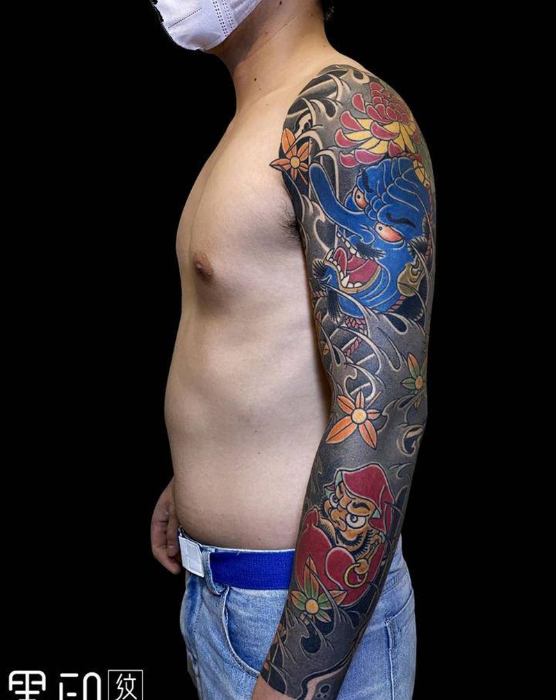 日式花臂纹身图片_手臂老传统天狗纹身图案