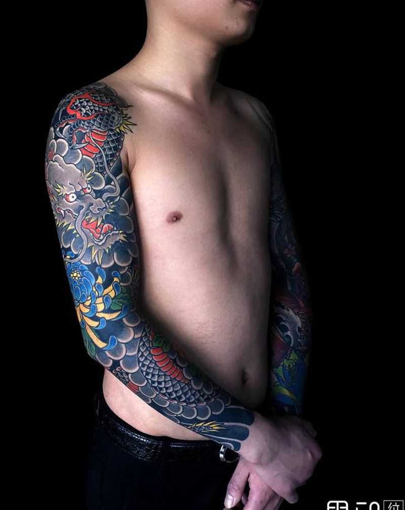 日式花臂龙纹身图片_手臂手部老传统新传统老传统花臂日式花臂龙花臂龙纹身图案