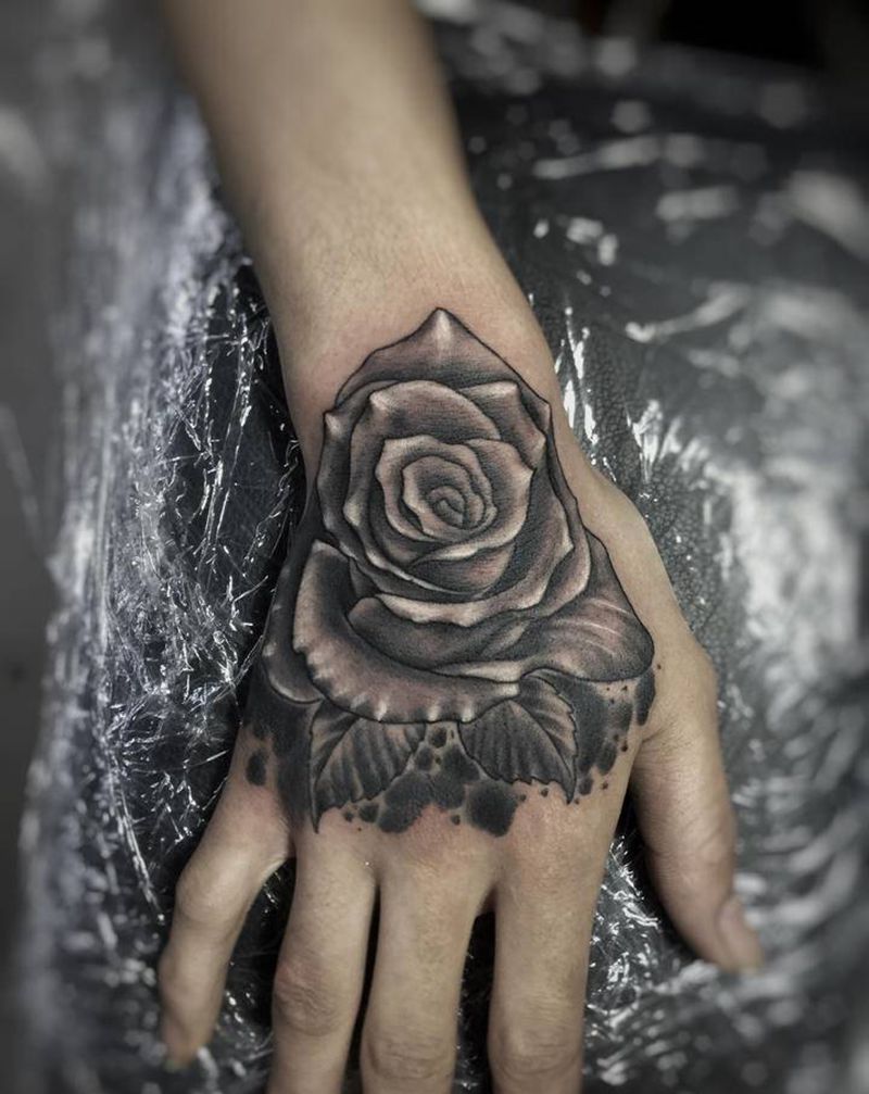 手背纹身图片_手部纹身图案