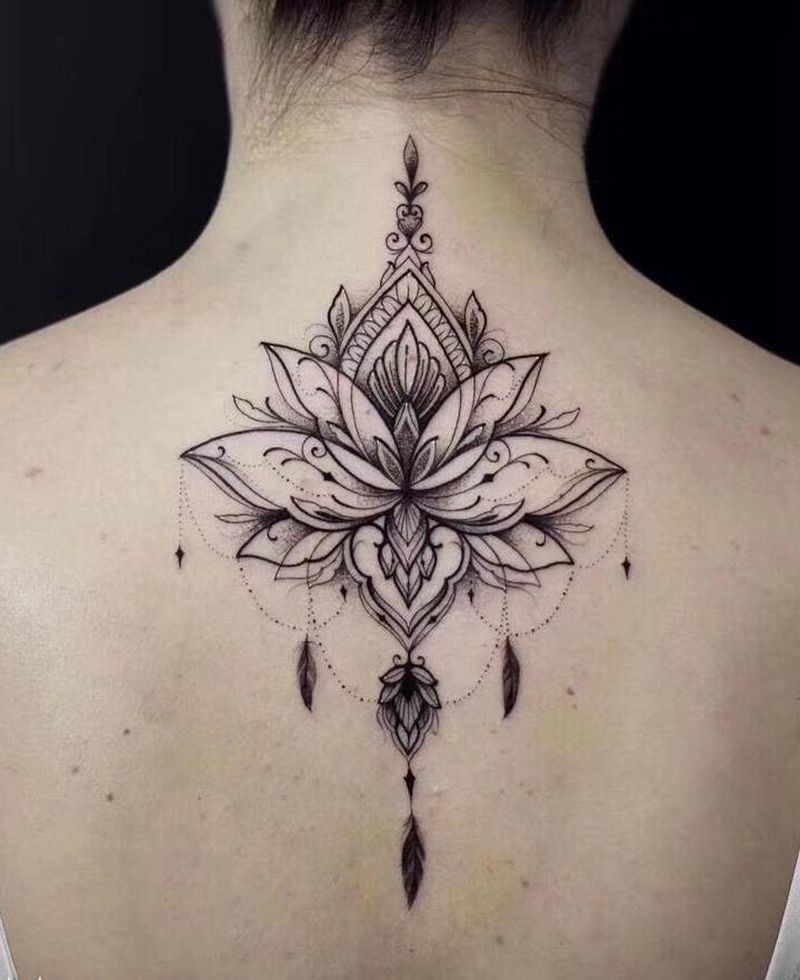 凡花类形纹身图片_新传统纹身图案