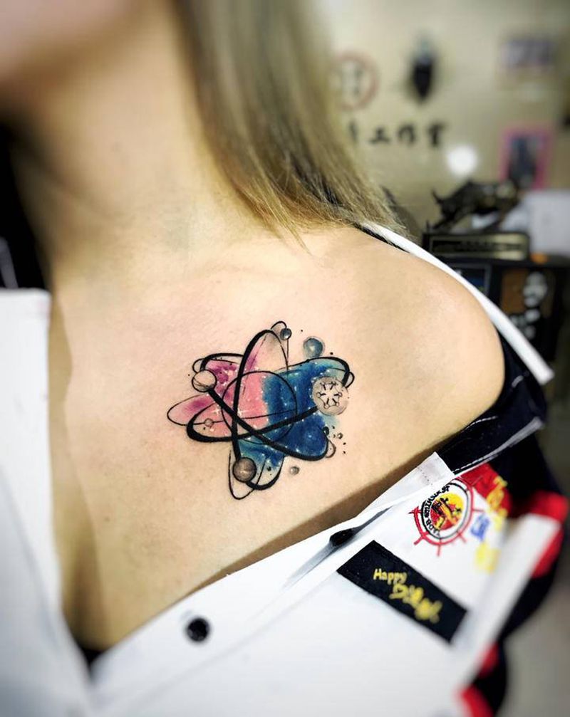 星空纹身图片_胸部纹身图案