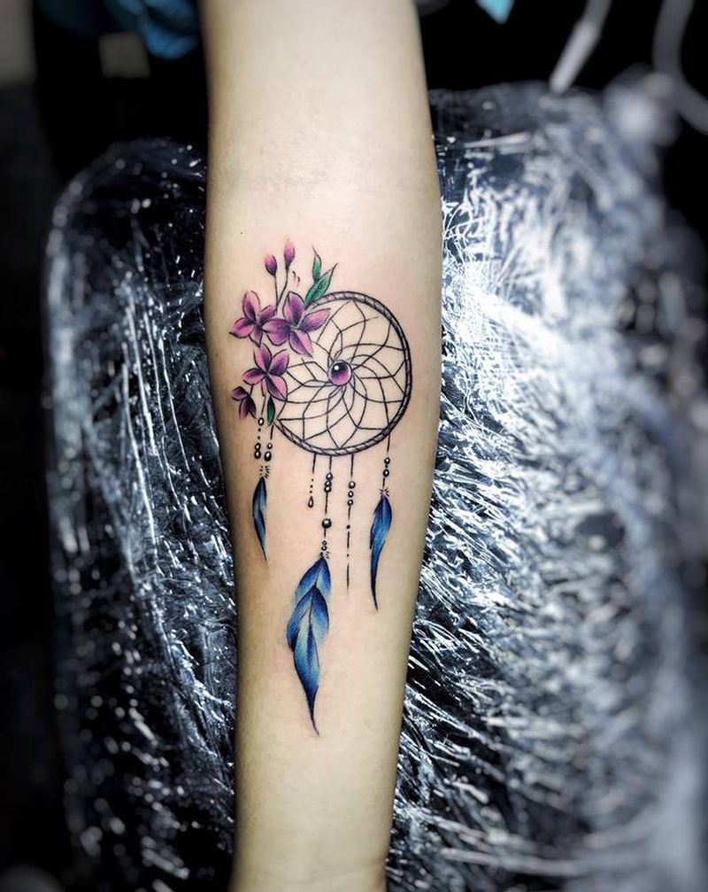 捕梦网纹身图片_手部手臂纹身图案