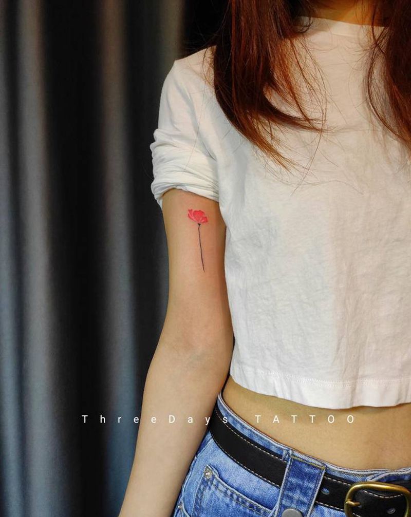 小图纹身图片_手部遮盖纹身图案